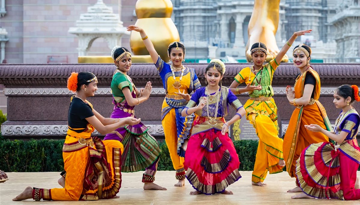 Akshardham Social Media